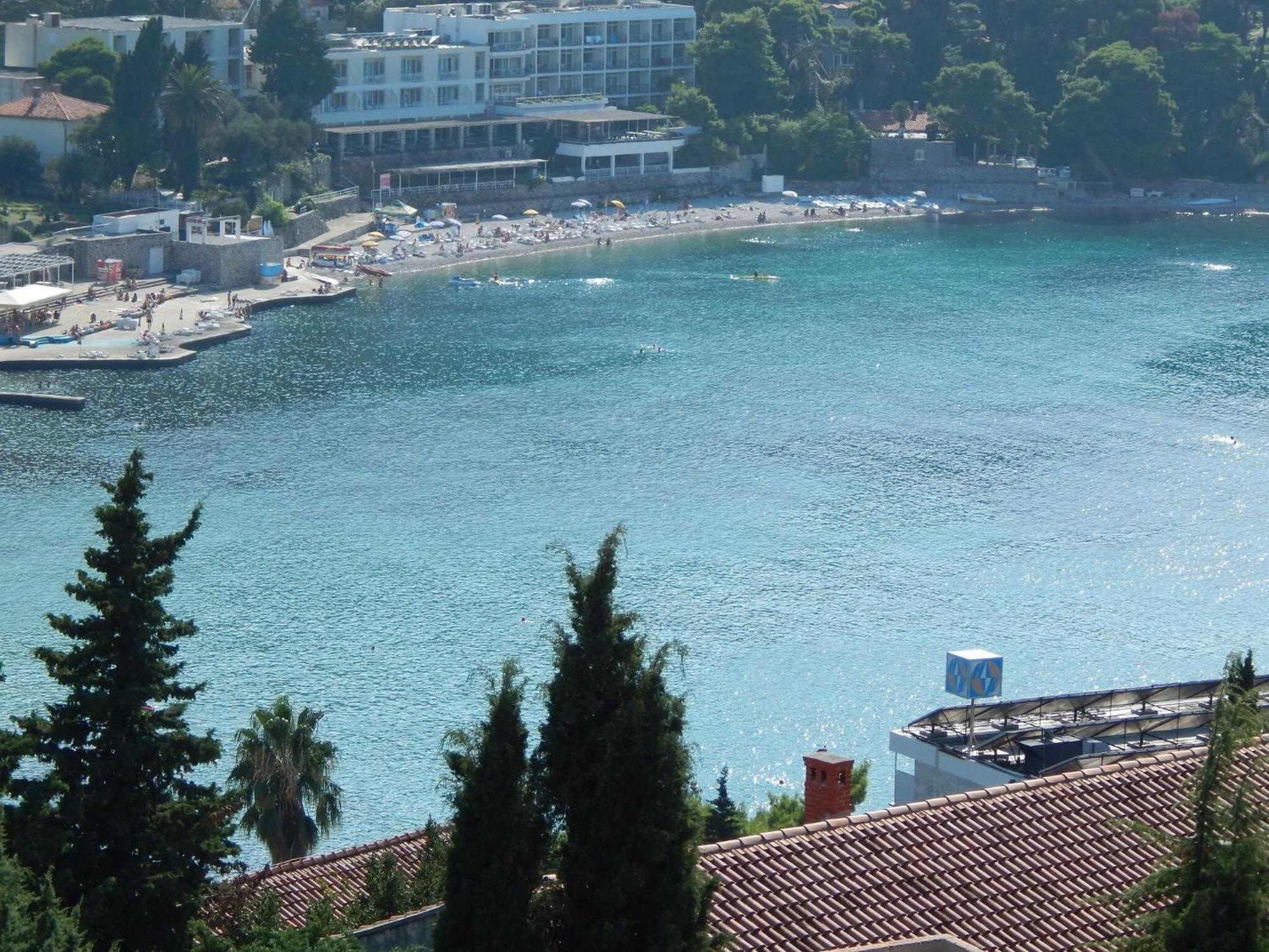 Apartments Lucija - Two Bedroom Apartment With Balcony And Sea View Dubrovnik Exterior photo